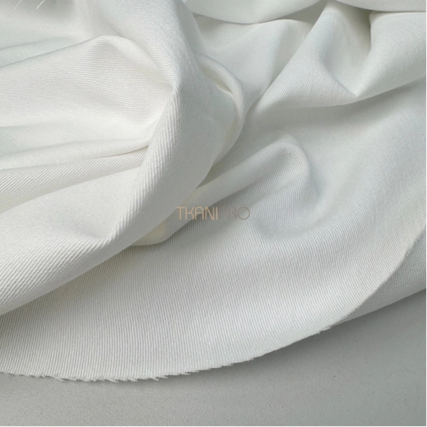 Джинс тонкий стрейч цвет молочный, арт. JL2044-2