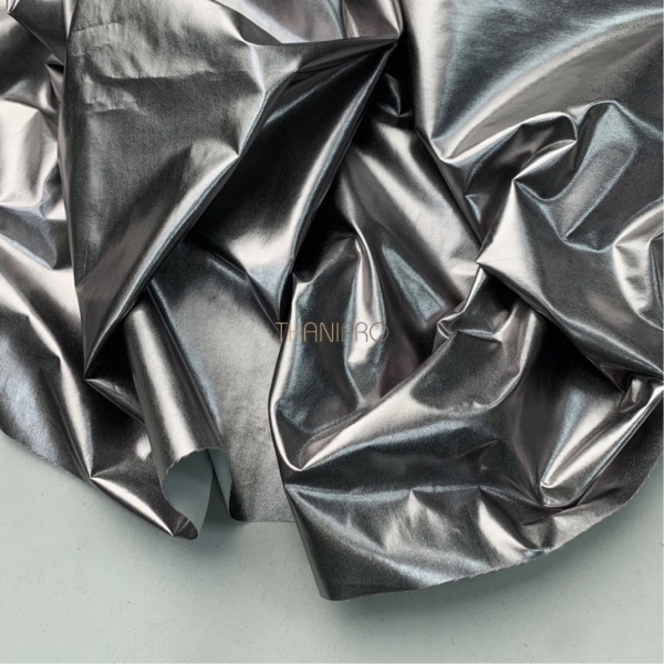 Ткань плащевая фольгированная цвет серебро, арт. PL4132-2