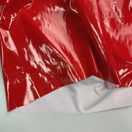 Лаковая кожа цвет красный, арт. YL1931-2