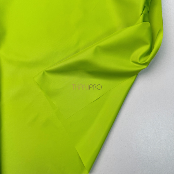 Ткань плащевая дюспо матовая цвет яблочный, арт. PL2284-9