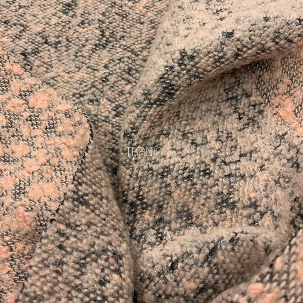 Пальтовая шерсть букле, арт. W1416-1 цвет персиковый  и черный